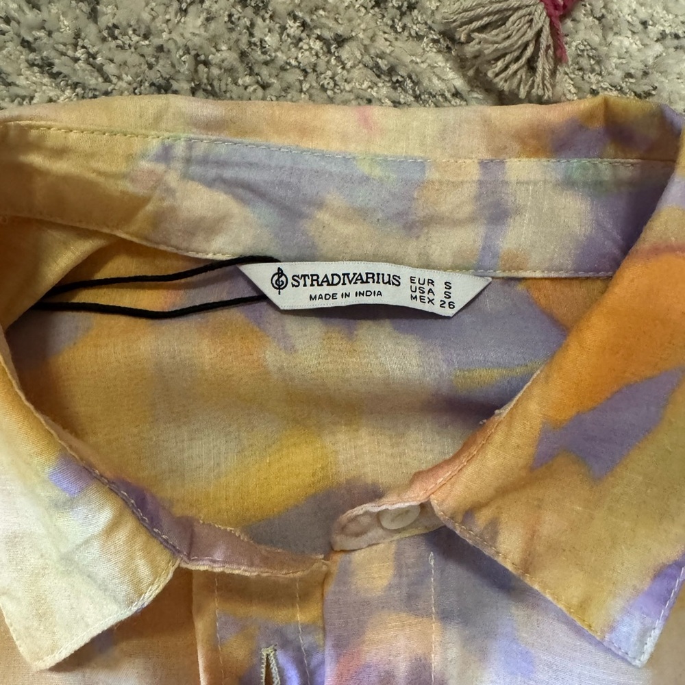 Stradivarius blouse - Picture 2 of 8